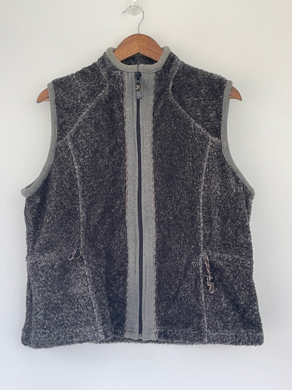 Woolrich Dark Gray Sherpa Fleece Vest women’s Large